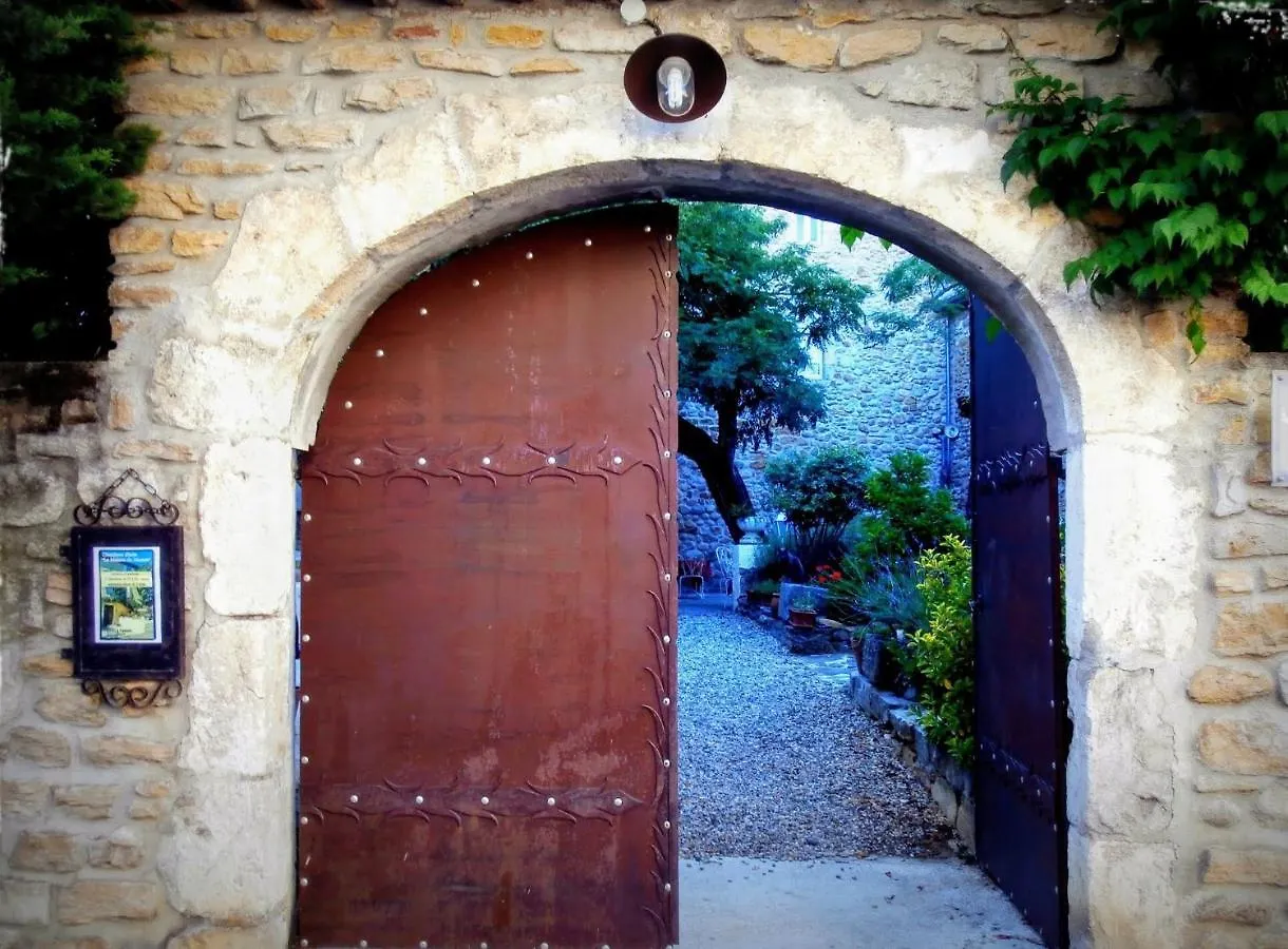 Maison Du Manoir Vallon-Pont-d'Arc 0*,