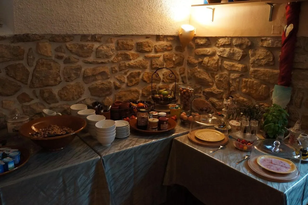 Maison Du Manoir Vallon-Pont-dʼArc Frühstückspension