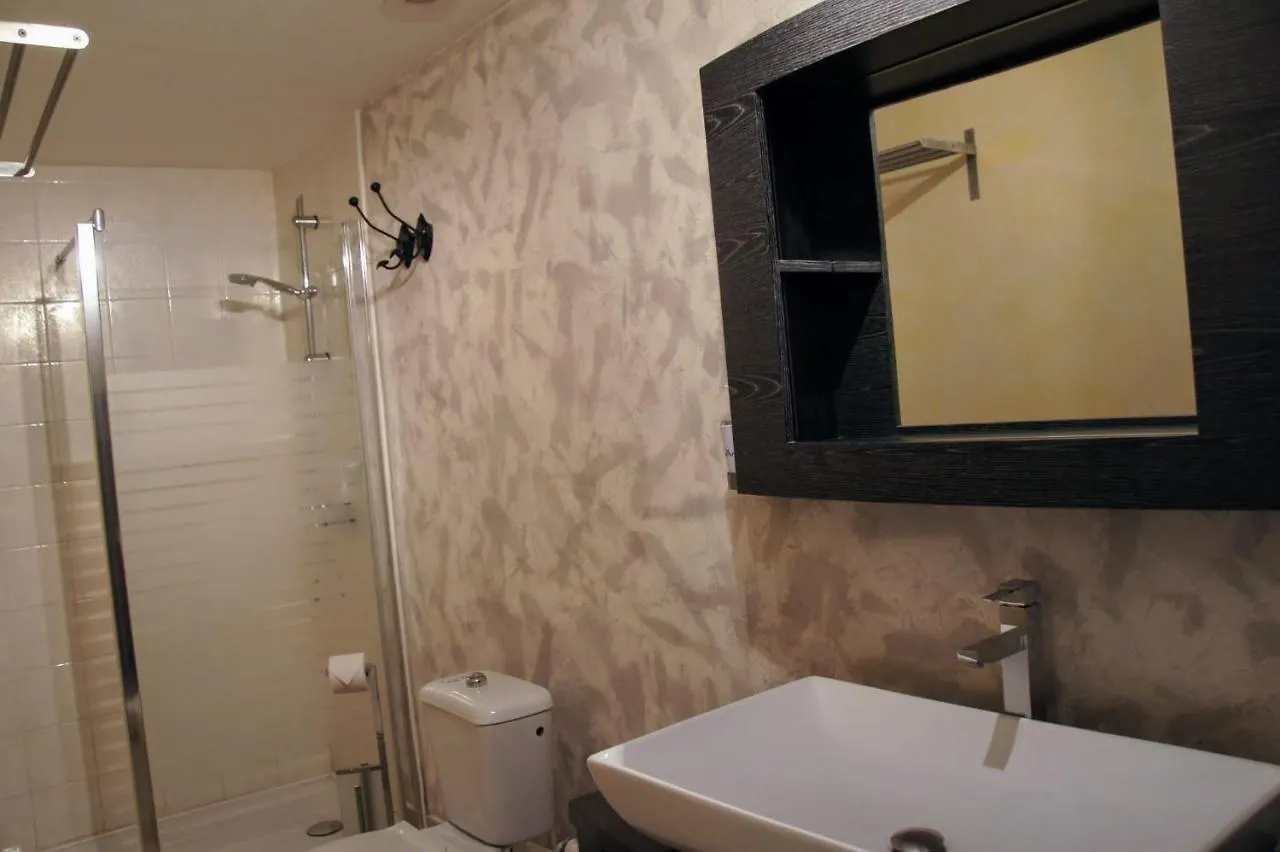 Bed & Breakfast Maison Du Manoir Vallon-Pont-d'Arc