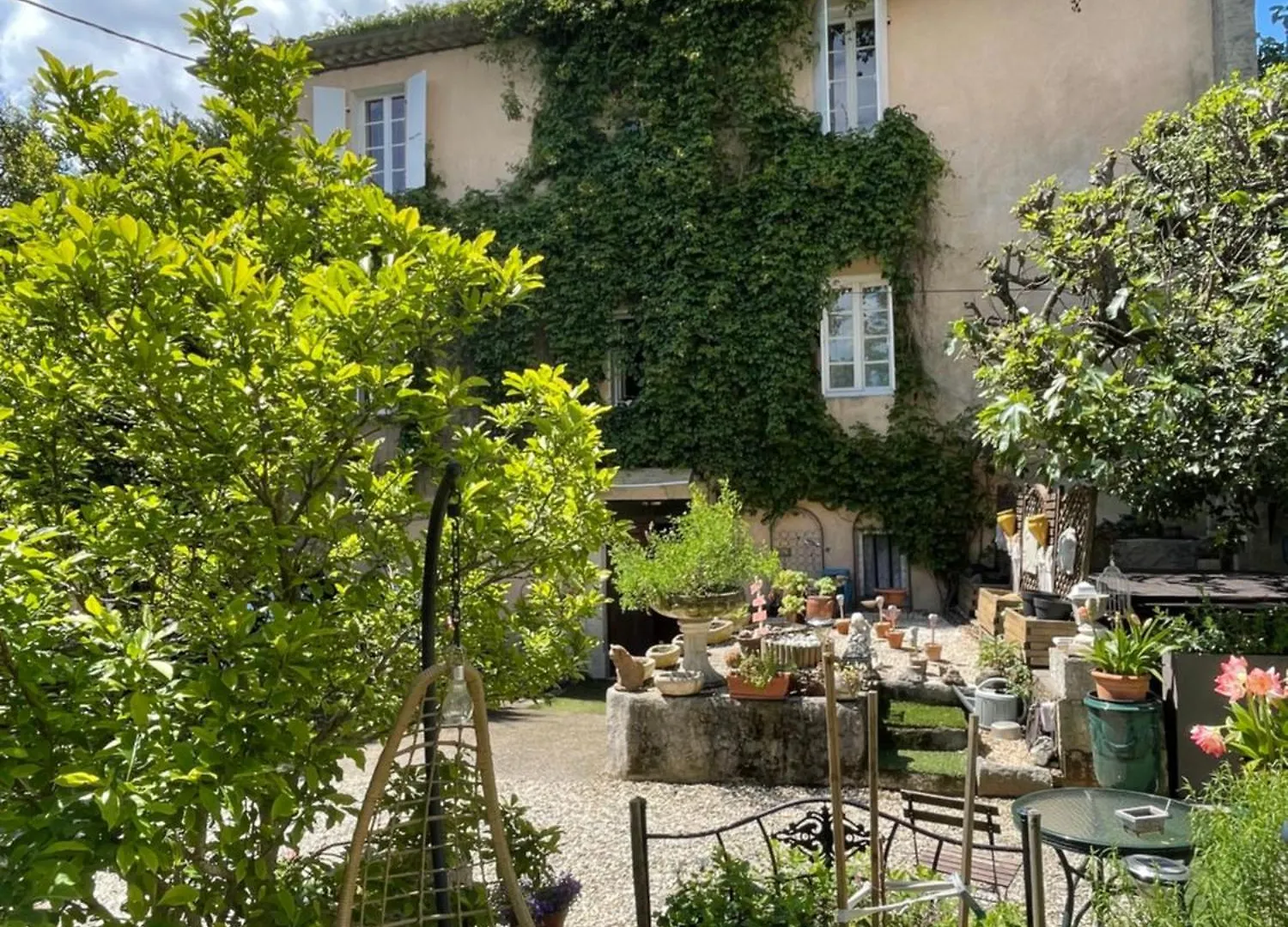 Maison Du Manoir Vallon-Pont-d'Arc 0*,